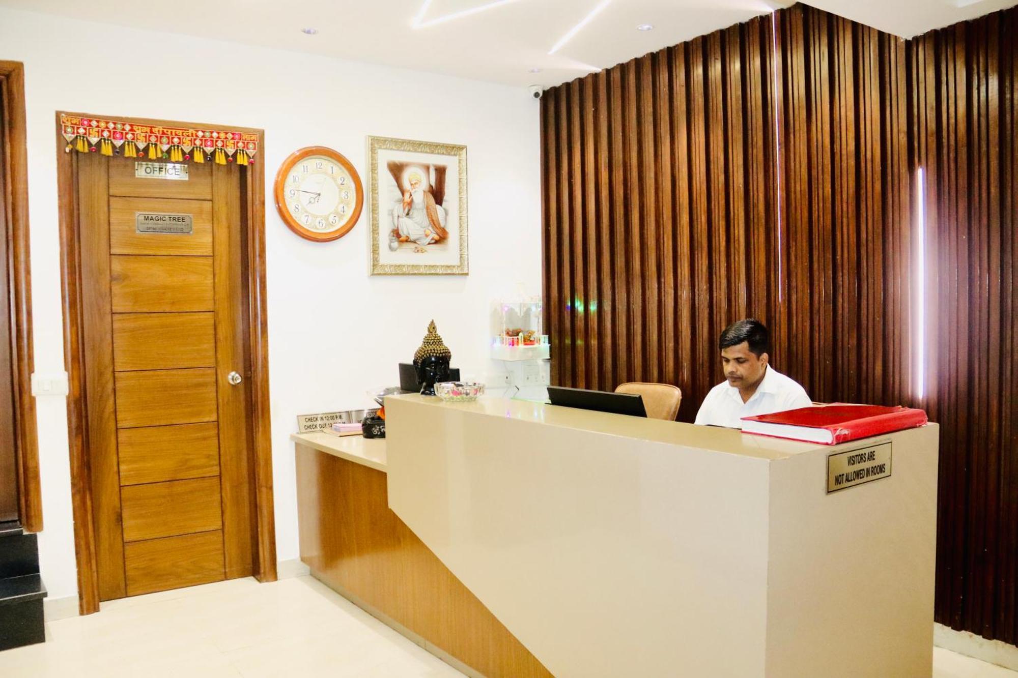 Hotel Magic Tree Karol Bagh Metro Station New Delhi Exteriér fotografie